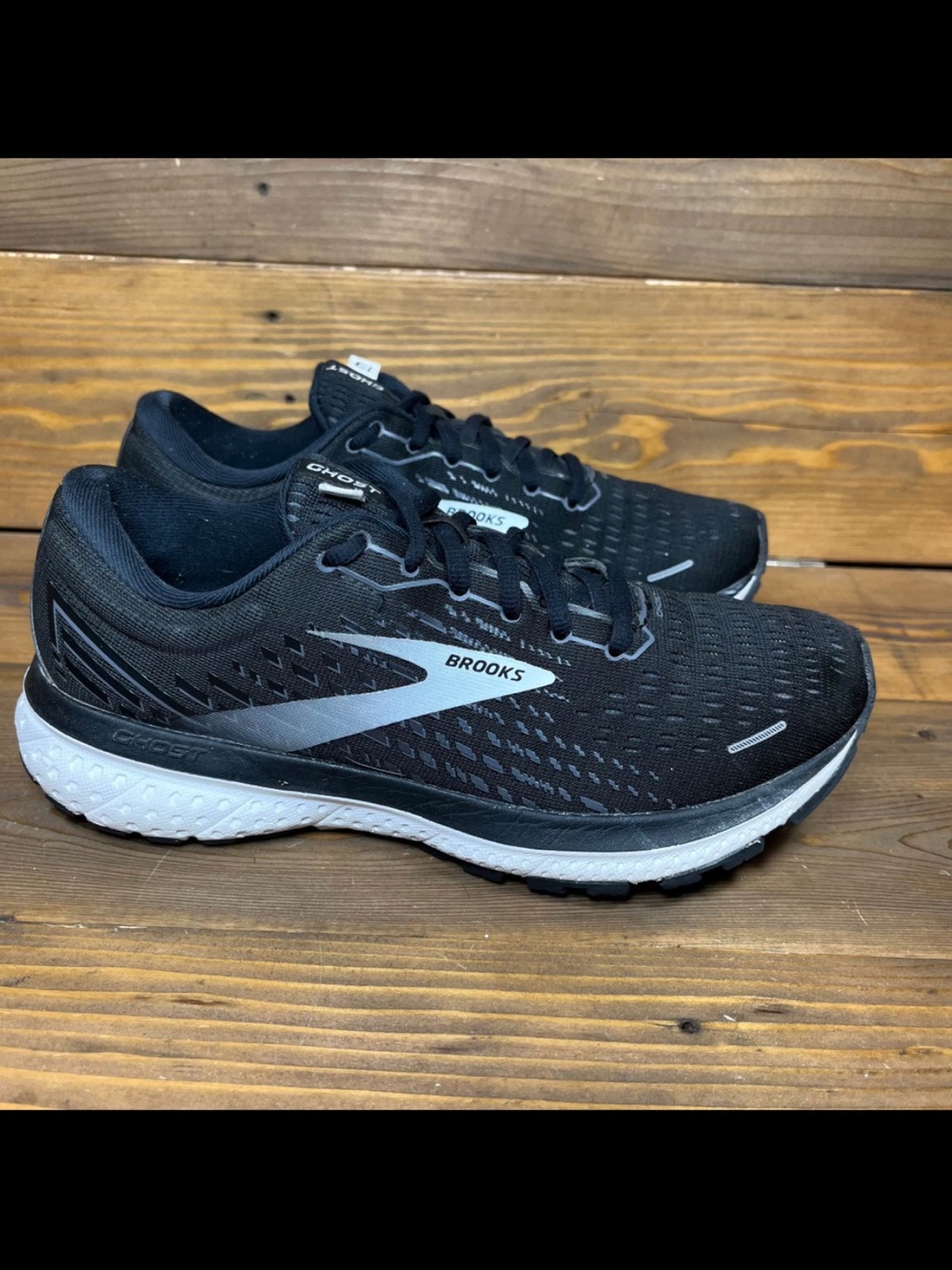 Brooks (Women’s size 8) Ghost 13